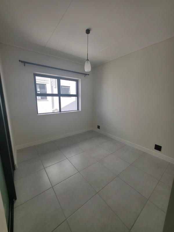 To Let 2 Bedroom Property for Rent in Zevenwacht Western Cape